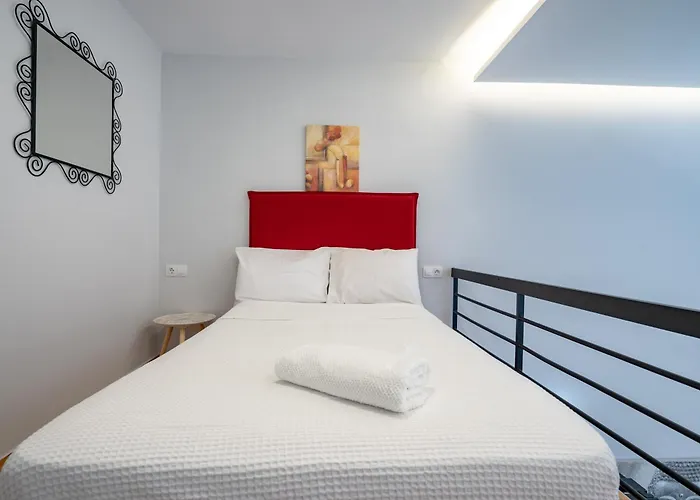 Lex & Lux 3-Levels Maisonette